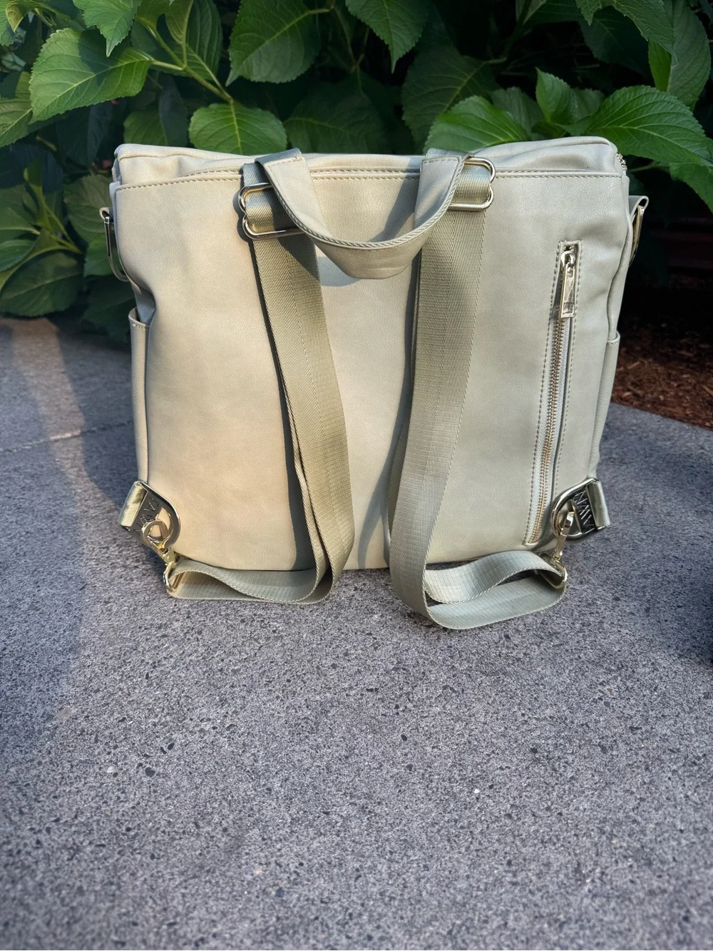 Fawn Design color sea